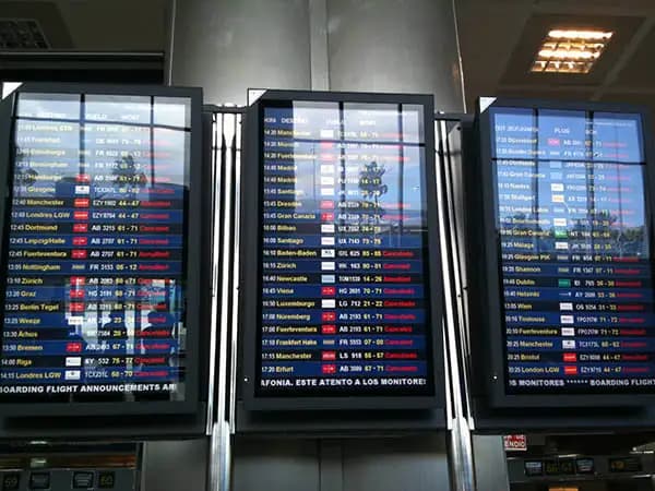 Background for 行程取消与中断保险